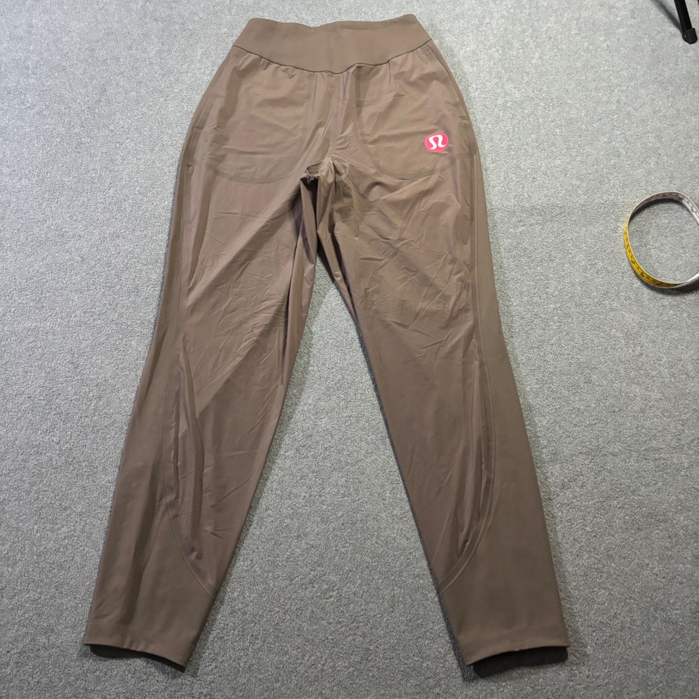 Lululemon Lab Devon Pant Women 6 Brown High Rise Magnetic Closure Leg Tapered